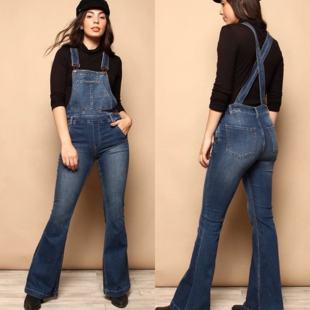 Free People We the Free Carly Flare Denim Overalls Sz 27